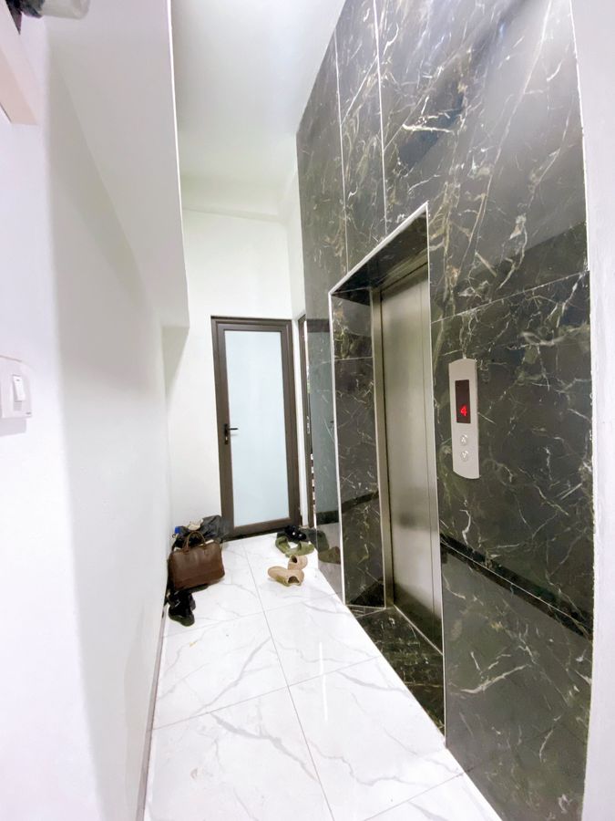 Mặt Phố Nguyễn Trãi. Thanh Xuân. Thang Máy. Lô Góc. Ô Tô. Vỉa Hè. DT 117m2. Giá 17,98 Tỷ. - Ảnh 4